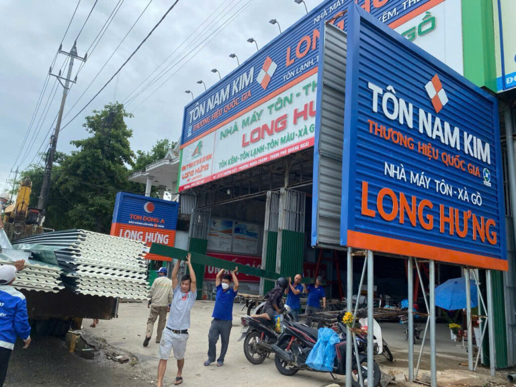 Đại lý phân phối tôn hoa sen Quảng Ngãi