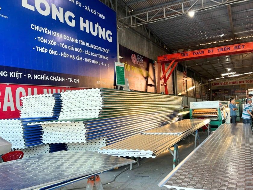 Phân phối tôn xốp Quảng Ngãi